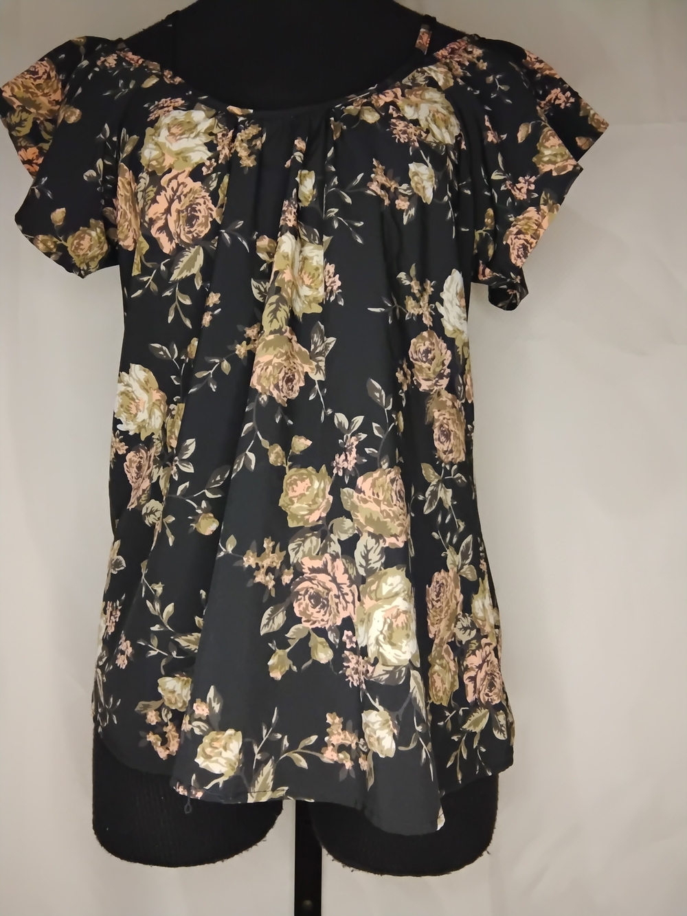 Lucy Love Black Floral Off-Shoulder Blouse with Pink & Cream Roses